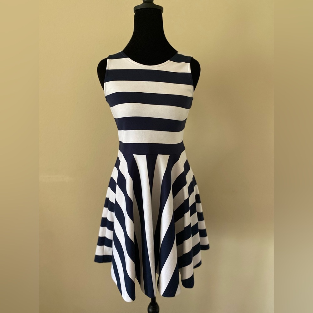 Ralph Lauren dress for girls, size L (12-14), stretch fabric